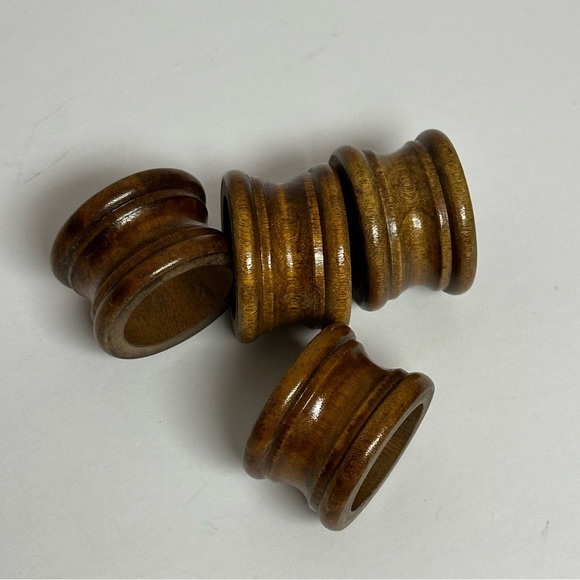 Wooden Napkin Rings Set of 4 Brown Wood Grain - Picture 3 of 7